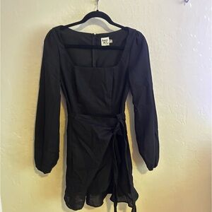 New Princess Polly long sleeve black dress